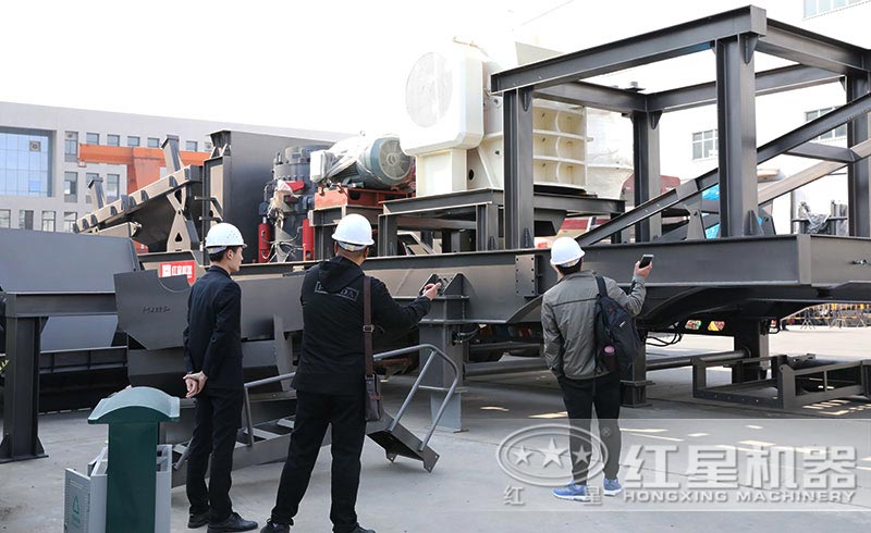 用戶來廠考察移動(dòng)破